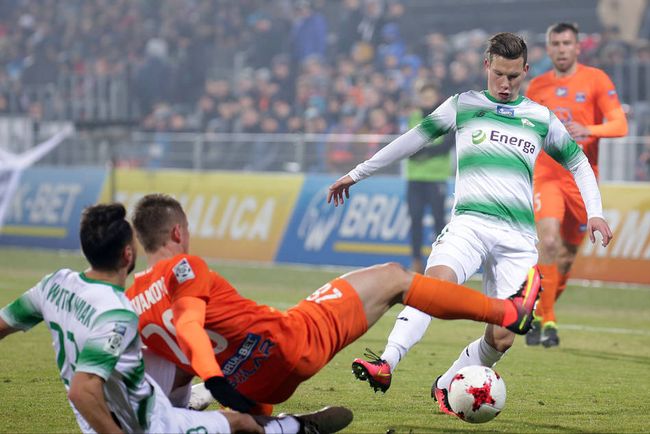 就凭借出色 就凭借出色